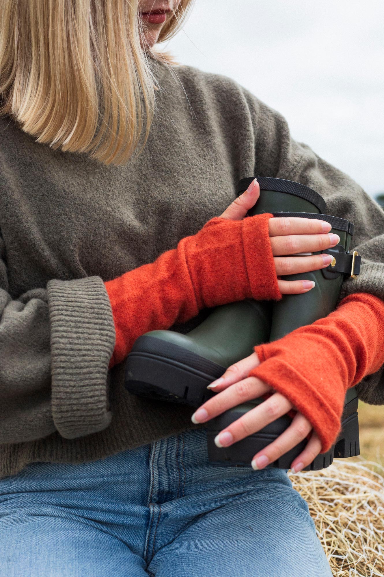Turtle Doves Cashmere Fingerless Gloves - Orange