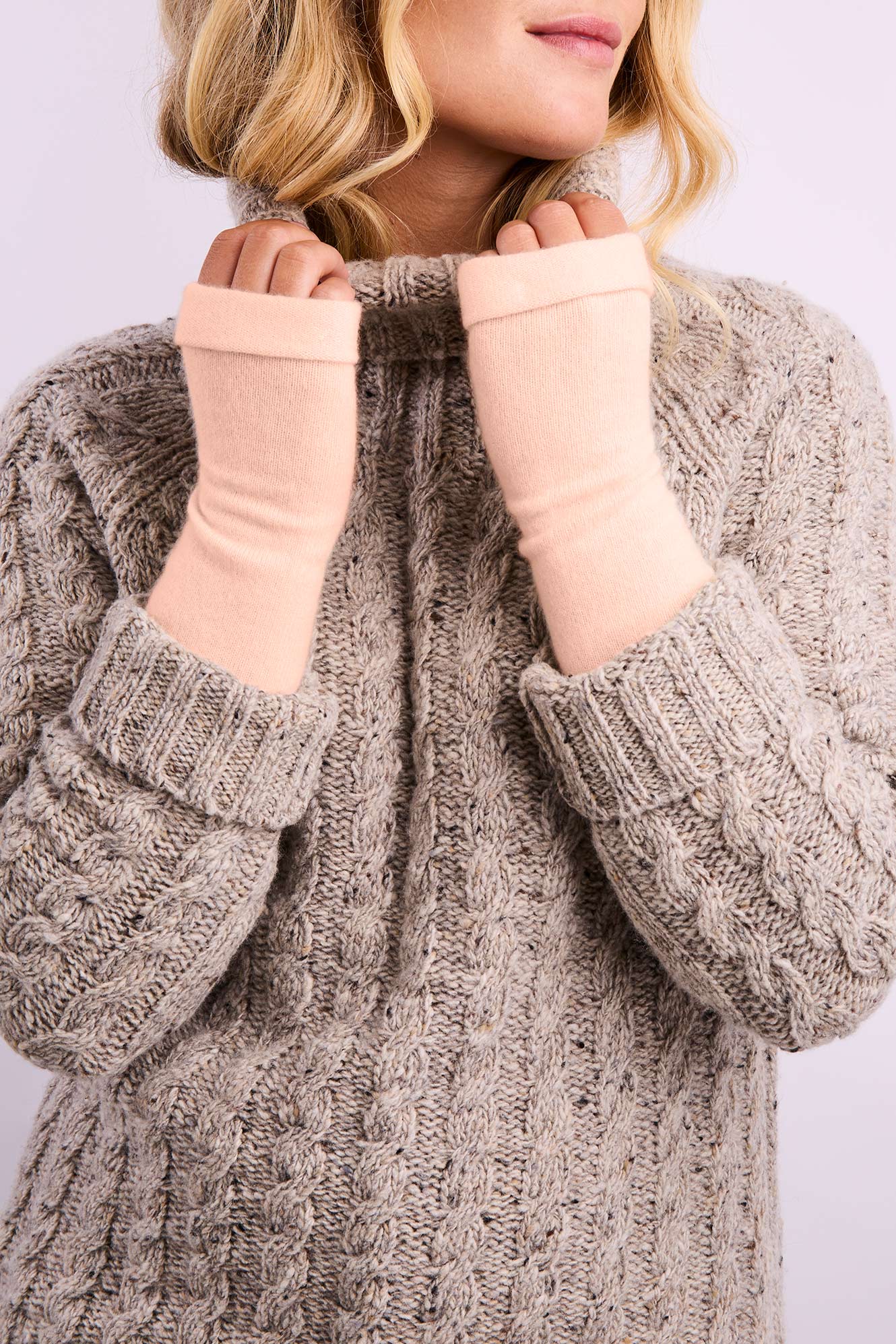 Turtle Doves Cashmere Fingerless Gloves - Blush