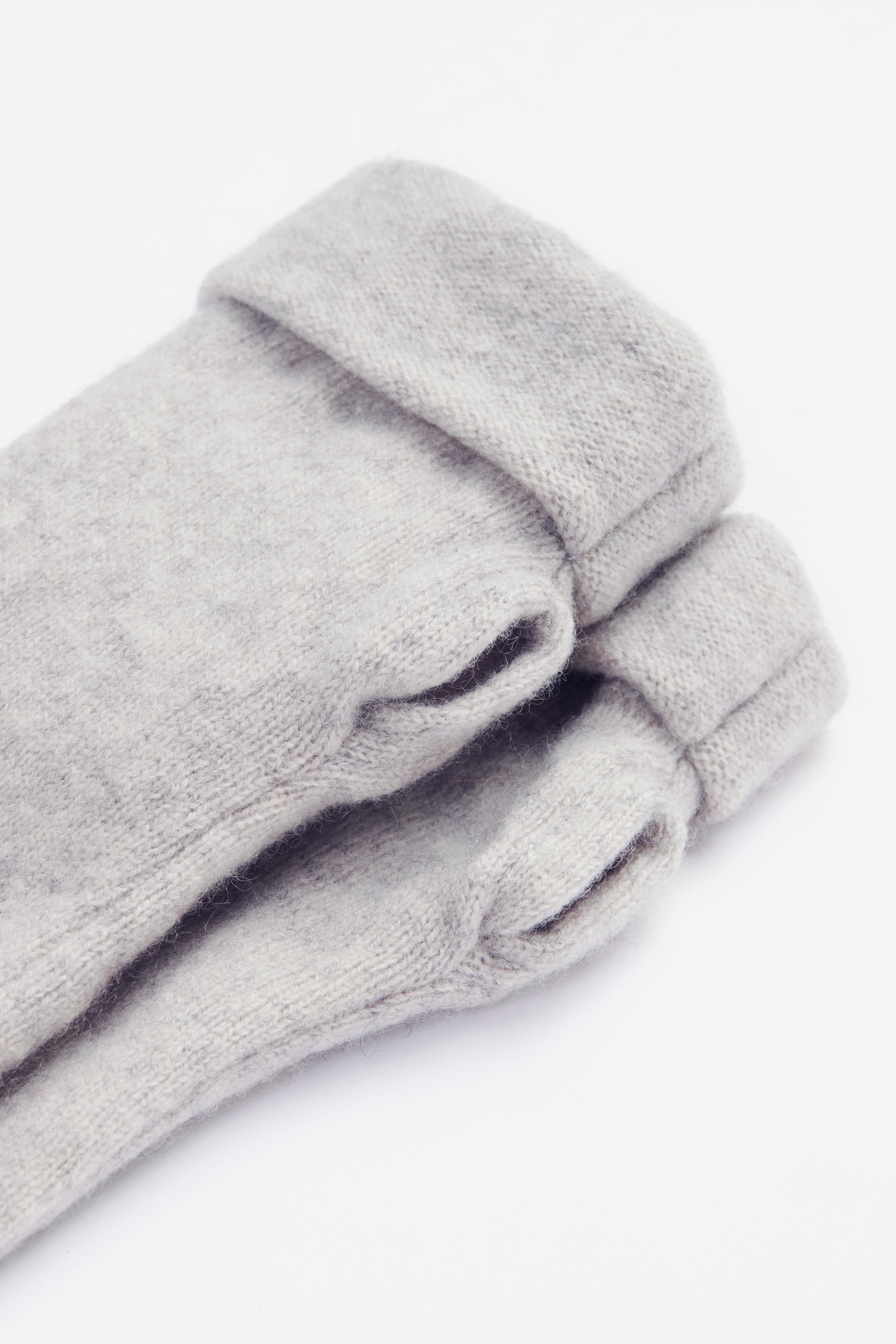 Re:Born Cashmere Fingerless Gloves