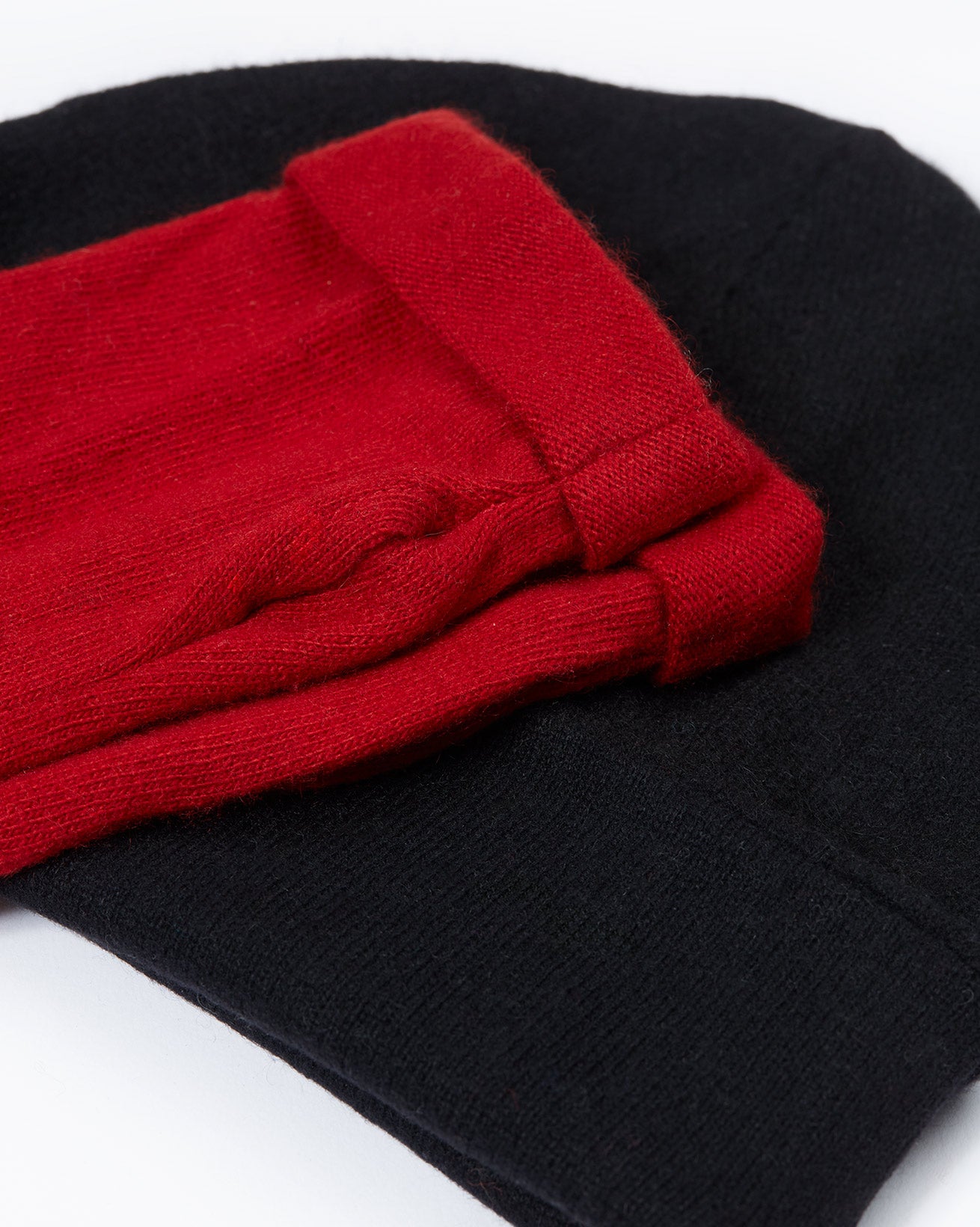 #colour_black-red
